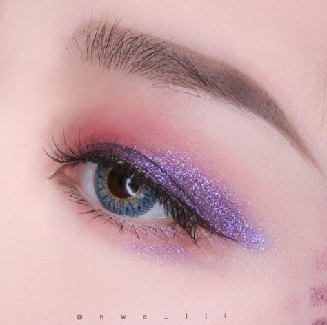 Eye Makeup Asian, Eyeshadow Korean, Make Up Korean, Korean Eye, Makeup Asian, Makeup Korean, Bold Makeup Looks, Save Wildlife, Face Art Makeup