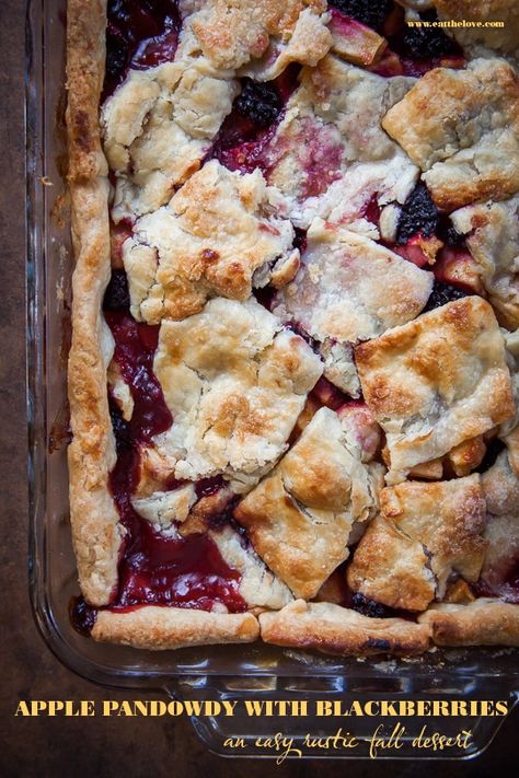 Apple Pandowdy Recipe, Pandowdy Recipe, Blackberry Desserts, Blackberry Curd, Apple Pandowdy, Forage Recipes, Slab Pies, Healthy Apple Desserts, Rustic Dessert