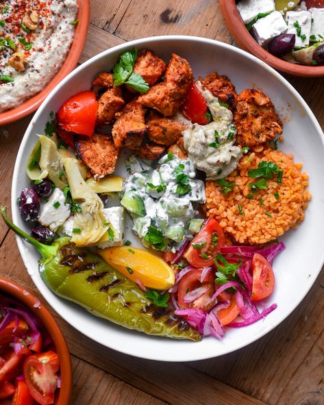 Chicken Tawook, Turkish Vegetables, Falafel Bowl, Turkish Chicken, Shish Tawook, Tomato And Onion Salad, Yoghurt Dressing, Grilled Peppers, Onion Salad