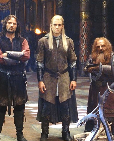 Aragorn, Legolas, Gimli Aragorn Legolas Gimli, Legolas Costume, Aragorn Legolas, Legolas And Gimli, Legolas And Thranduil, Lotr Funny, Into The West, Pickup Lines, The Two Towers