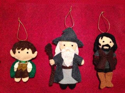 Lord Of The Rings Felt Pattern, Lord Of The Rings Felt Ornaments, Lotr Tree, Lord Of The Rings Diy, Hobbit Nursery, Lotr Christmas, Hobbit Christmas, Character Ornaments, Felt Ornaments Diy