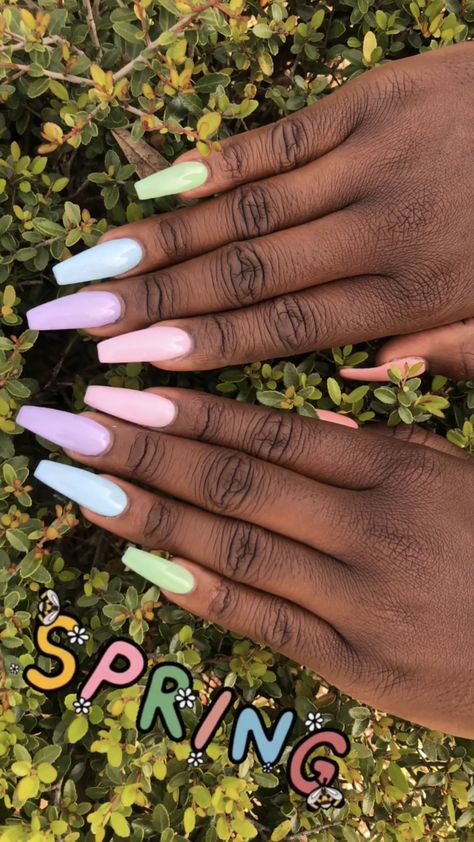 SPRING - SUMMER - COLORFUL - NAILS - DARK SKIN Spring Nails On Dark Skin, Summer Nails For Dark Skin, Summer Nails Dark Skin, Nails On Dark Skin Hands, Spring Nails Dark Skin, Nails On Dark Skin, Nails Dark Skin, Vsco Nails, Dark Skin Nail Color