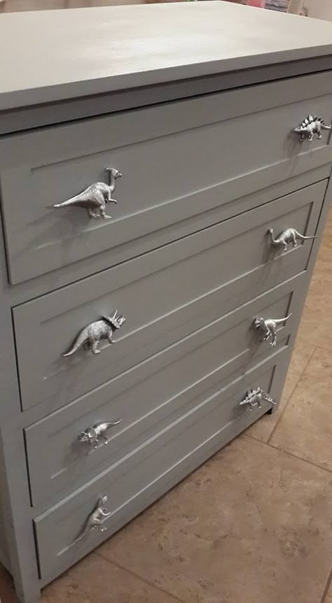 Drawer pulls--spray paint plastic dinosaurs and screw on to dresser! Dinosaur Theme Room, Holiday Tattoos, Boys Dinosaur Bedroom, Dinosaur Boys Room, Dino Room, Boy Toddler Bedroom, Dinosaur Bedroom, Dinosaur Room Decor, Toddler Boy Room