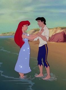 30 Day Disney Challenge: Day 13: Favorite Outfit: Ariel's blue sparkly dress Princesa Ariel Disney, Ariel Eric, Ariel Cosplay, Official Disney Princesses, Disney Challenge, Disney Princesses And Princes, Lilo Et Stitch, Disney Songs, Mermaids And Mermen