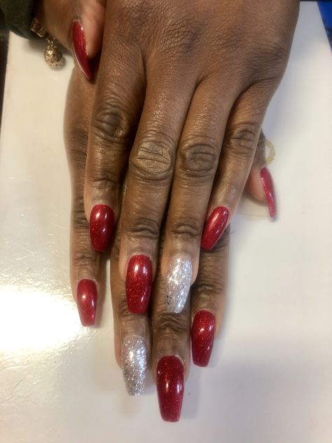 Holiday Red Glitter Nails, Coffin Nails Holiday Red Nails, Glitter Nails Coffin, Nails Silver Glitter, Red Glitter Nails, Red Sparkly Nails, Hoco Nails, Red Nails Glitter, Holiday Nails Christmas, Elegant Nail