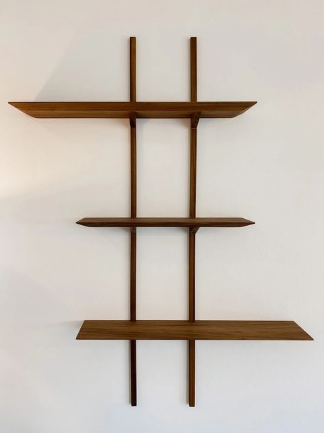 Mid Century Modern Walnut Wall Shelves - Etsy Mid Century Modern Shelving Wall, Retro Shelving Ideas, Mid Century Floating Shelves, Mid Century Modern Wall Shelves, Midcentury Shelves, Modern Tv Shelf, Mid Century Office Ideas, Modern Retro Interior, Mid Mod Bathroom