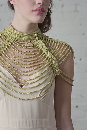 I'm-in-Interweave-Crochet-close-up Interweave Crochet, Macrame Clothes, Waterfall Necklace, Crochet Style, Crochet Collar, Necklace Patterns, Crochet Crop, Freeform Crochet, Crochet Tank