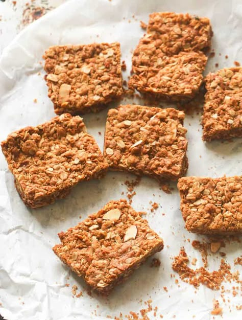 Crunchies (South African) - Immaculate Bites Oatmeal Cookie Bars Recipes, Crunchie Recipes, South African Food Recipes, Cookie Bars Recipes, African Snacks, Oatmeal Cookie Bars, African Food Recipes, African Foods, West African Food