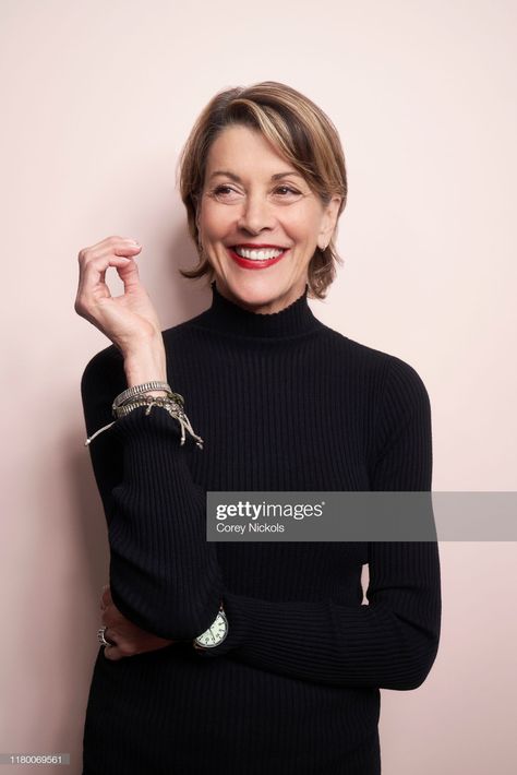 Wendy Malick, Wendie Malick, Grey Hairstyles, Short Hair Cuts, Hair Ideas, Short Hair, Abc, Short Hair Styles, Hair Cuts