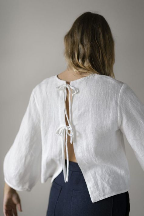 Diy Vetement, Linen White, Clothes Crafts, Spring Wardrobe, White Blouse, Bow Detail, Look Cool, Linen Shirt, Look Fashion