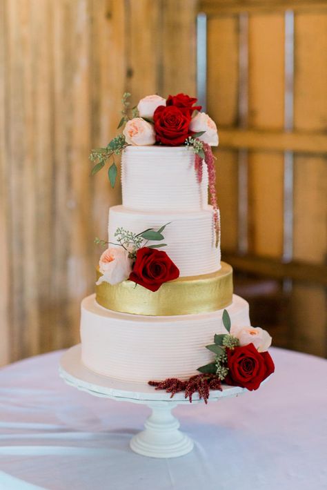 Burgundy And White Wedding Cake, Burgundy And White Wedding, Burgundy Wedding Cake, White Cake Recipe, Wedding Reception Photography, Wedding Cake Roses, Romantic Wedding Cake, Floral Wedding Cakes, Pink Wedding Cake