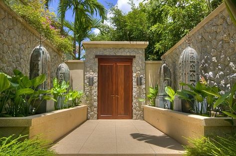 Thai Luxury Seaside Villa - front entrance door Mexican Gate, Luxurious Entrance, Tor Design, Tropical Villa, Bali House, Entrance Gate, Entrance Gates Design, Desain Lanskap, Garden Entrance