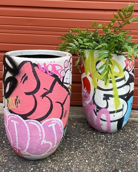 Large Planter / Graffiti Planter / Street Art / Unique Planter / Artistic Planter / Custom Planter / Plant Pots / Art / Custom Art / Hip Hop - Etsy Custom Planters, Cement Art, Posca Art, Unique Planter, Art Street, Dream House Decor, Aesthetic Room Decor, Aesthetic Room, Plant Pot