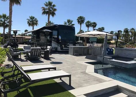 Luxury Rv Resorts, Rv Travel Destinations, Rv Lots, Grand Design Rv, Rv Resorts, Lakeside Resort, Resort Lifestyle, Las Vegas Resorts, Rv Parks And Campgrounds