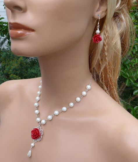 Bridesmaid Red, Red Rose Earrings, Bridesmaid Pearl Necklace, Star Necklace Gold, Star Charm Necklace, Bridesmaid Pearls, Pretty Necklace, Ceramic Earrings, Mermaid Jewelry