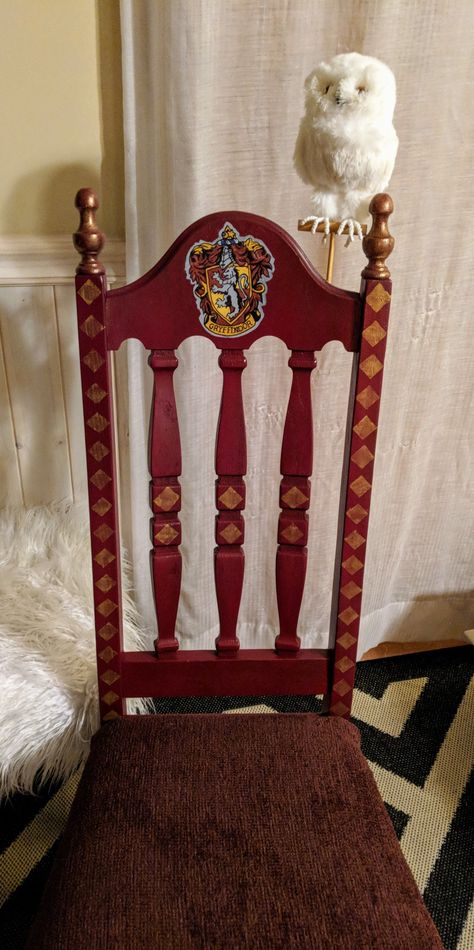 Harry Potter Bedroom Furniture, Harry Potter Chair, Harry Potter Chairs, Harry Potter Trolley Cart Diy, Harry Potter Luggage Dresser, Harry Potter Bedrooom, Harry Potter Chest Of Drawers, Harry Potter Office, Harry Potter Nursery