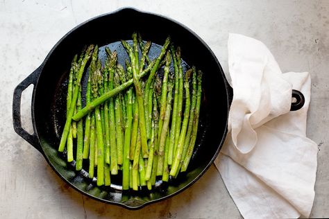 A skillet and a little butter is all you need for Edna Lewis’ foolproof recipe. Asparagus Stove Top, Skillet Asparagus, Asparagus On The Stove, Best Asparagus Recipe, Iron Skillet Recipes, Cast Iron Skillet Recipes, How To Cook Asparagus, Cast Iron Recipes, Fool Proof Recipes