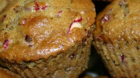 I start making these in November and don't stop till Spring! They are a great addition to a Christmas brunch or egg casserole and the aroma while they bake is heavenly! Apple Breakfast Muffins, Apple Strudel Muffins, Cranberry Applesauce, Applesauce Muffin Recipe, Cranberry Recipes Muffins, Apple Pie Muffins, Apple Muffins Healthy, Apple Muffin Recipes, Clean Meals