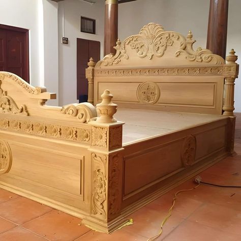 Natural Wooden Bed, Small Bedroom Bed, Bedroom Set Designs, Simple Bed Designs, Box Bed Design, Double Bed Designs, Wood Chair Design, Wood Bed Design, Wooden Bed Design