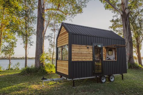 Modern, 16-ft. Tiny House in Australia Modern Light Fittings, Velux Skylight Blinds, Modern Cabin House, Outdoor Barbeque, Small Tiny House, Custom Blinds, Casa Container, Modern Tiny House, Cottage Plan