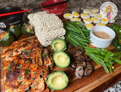 Ramen Board Ramen Charcuterie Board, Ramen Noodle Bar Party, Egg Grill, Ramen Bar, Food Bars, Sauteed Green Beans, Fried Mushrooms, Avocado Slices, Ramen Noodle