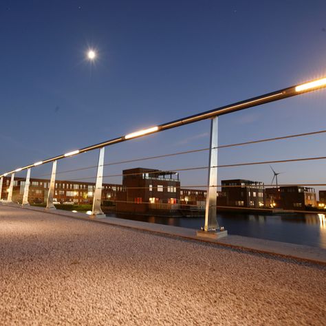 © ipv Delft Lighting Analysis, Boardwalk Design, Bridge Railing, Bridge Lighting, Handrail Lighting, Balustrade Design, Night Architecture, Outdoor Handrail, Handrail Design