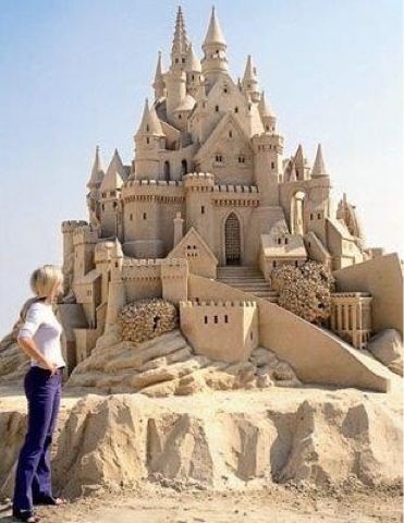 Beach Sand Art, Belly Dancing Classes, Ice Art, Snow Sculptures, Snow Art, Castle Art, Sand Sculptures, Ice Sculptures, Sculpture Metal