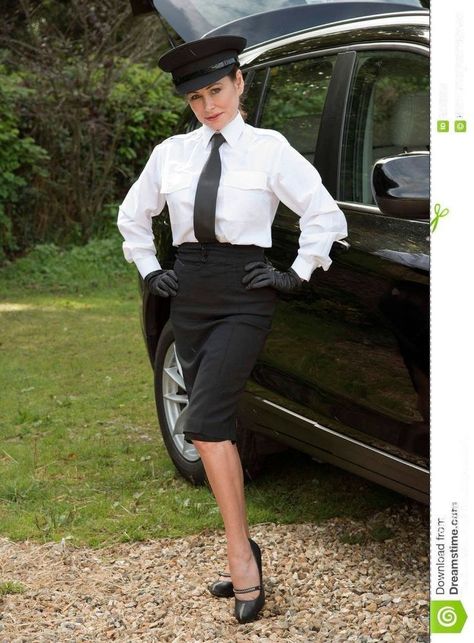 Chauffeur Outfit, Laser Hair Removal Face, Dress Code Outfits, Car Outfit, Limo Driver, Leather Driving Gloves, Stock Photos Woman, Black Leather Gloves, Driving Gloves