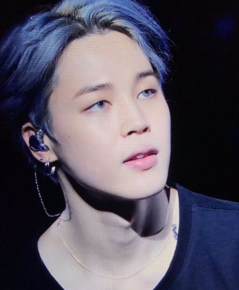 Jimin Blue Eyes, Jungkook Blue Eyes, Jungkook Images, Kyocera Dome Osaka, Doll Makeover, Morning Yoga Routine, The Magnificent Seven, Bts World Tour, Blue Contacts