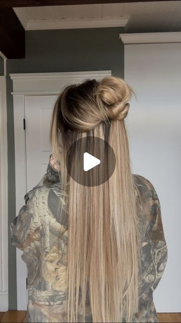 Style For Straight Hair, The Claw, January 10, Hair Tutorials, Claw Clip, Straight Hair, Up Styles, Hair Hacks, Hair Tutorial