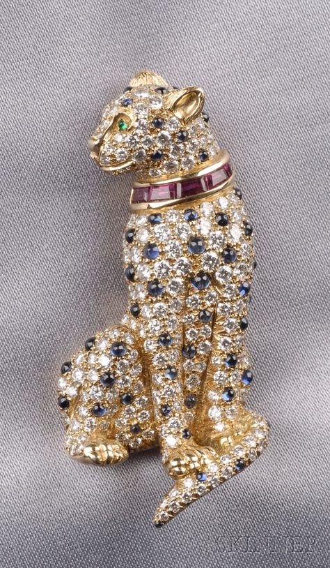 18kt Gold Gem-set Brooch, Oscar Heyman Bros. Panther Jewelry, Animal Themes, Shiny Objects, Gold Brooch, Diamond Brooch, Gold Brooches, Cat Jewelry, Victorian Jewelry, Chic Accessories