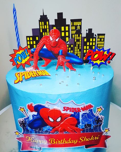 Buttercream Spiderman Cake Buttercream Spiderman Cake, Spiderman Cake Design, Spiderman Cake Ideas, Tyler Birthday, Spiderman Birthday Cake, Mouse Pictures, Mickey Mouse Pictures, Make Up Cake, Butter Icing