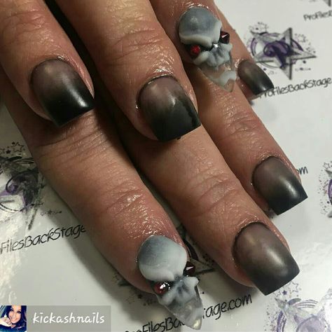 The Creepy Skull Nails #HalloweenNailArt #halloweennaildesign #darkside#nailtechnails #nailtechnician #nailsoninstagram #spookynails #creepynails #skeletons#skeletonnails #shortnails #acrylicnailart #acrylicnail#naildesigns #ArtOnNails #uniquenaildesigns Mummy Nail Art, Skull Nail Art, Creepy Skull, Skull Nails, Medium Almond, The Mummy, Halloween Nail Designs, Acrylic Nail Art, Halloween Nail Art