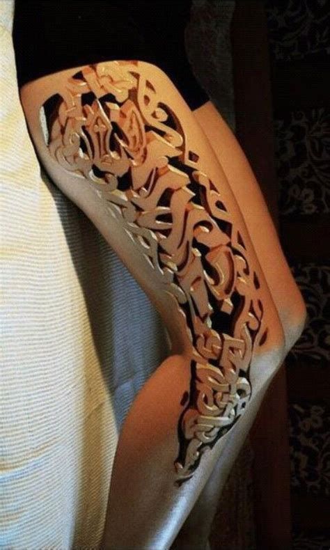 Biomech Tattoo, Tato 3d, Mens Body Tattoos, Best 3d Tattoos, Tatoo 3d, Kunst Tattoos, Tattoo Trend, Biomechanical Tattoo, D Tattoo