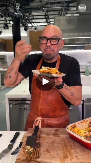 287K views · 4.8K reactions | Michael Symon's Pasticcio | Pasticcio takes Michael D. Symon right back to his childhood ❤️ 

Don't miss Michael on the *finale* of #24In24: Last Chef Standing, Sunday @ 8|7c!

Get... | By Food Network | Alright, you guys. We are going
to make some Pasticcio. Think of it like almost like a Greek
lasagna. We are going to start cooking our pasta. Now, this is
a Greek pasta macaroni number one. You could get it in Greek
specialty stores or order online and we're going to let
these cook until they're al dente. If you look at the bag
of noodles, whatever the time says, you want to cook these
about two thirds of that time. Very al dente because it's
going to finish cooking in the oven. Now, for our meat sauce
and is almost like a basic bolognese. So, we have ground Pasticcio Recipe, Greek Lasagna, Pasta Macaroni, Steamed Mussels, Easy Weekday Meals, Grilled Bread, Greek Pasta, Greek Cooking, Greek Dishes