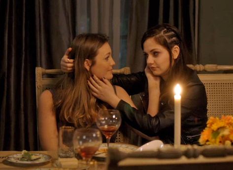 5 Girl-on-Girl Vampire Relationships That Do More for Me than Willow and Tara's | Autostraddle Vampire Couples, Vampire Film, Am I In Love, Vampire Queen, Buffy Summers, Buffy The Vampire, Buffy The Vampire Slayer, Vampire Slayer, Be Safe