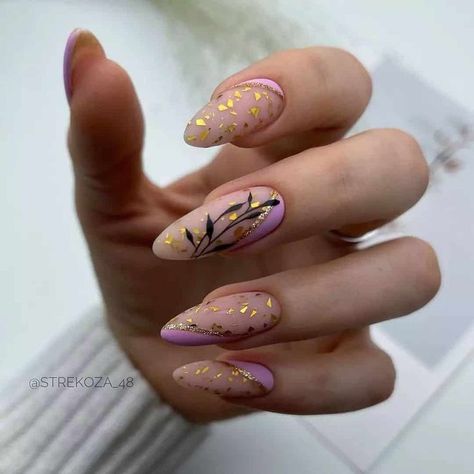 Fantastic Nails, Gold Nail, Almond Nails Designs, Pretty Nail Art, Elegant Nails, Classy Nails, Floral Nails, Fancy Nails, Nail Art Tutorial