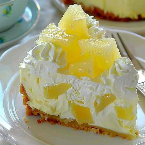 No-Bake Pineapple Cream Dessert Recipe With Pineapple Chunks, Pineapple Cream Dessert, Cream Desserts Recipes, Pineapple Dessert Recipes, Baked Pineapple, Baked Desserts, Pineapple Desserts, Family Desserts, Cream Cheese Desserts