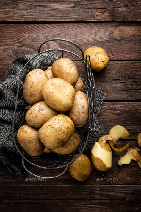 potato by sea_wave. potato#potato, #sea_wave Potatoes Wallpaper, Potatoes Aesthetic, Potato Aesthetic, Potato Photography, Potato Photo, Potato Picture, Benefits Of Potatoes, How To Store Potatoes, Insta Aesthetic