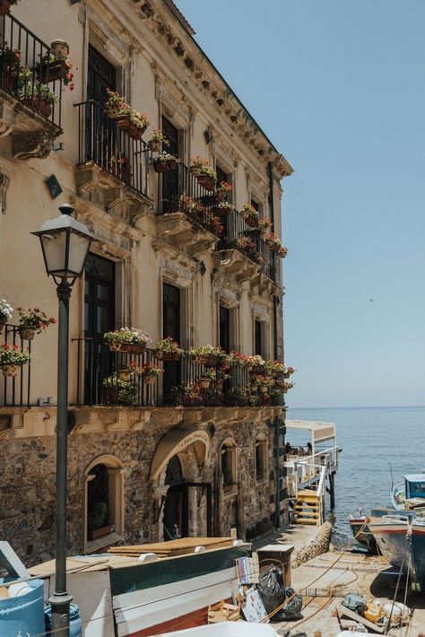 Calabria Italy, Fotografi Vintage, Italy Summer, Italy Aesthetic, Italy Travel Guide, Voyage Europe, Sicily Italy, Northern Italy, Calabria