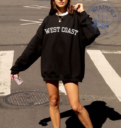 West Coast University, University Crewneck, Trendy Crewneck, California Shirt, Sweatshirt Oversized, California Girl, Oversized Crewneck, Winter Days, Girl Sweatshirts