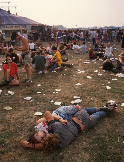 Woodstock 1999, Derek Ridgers, Yellow Grunge, Woodstock '99, Woodstock 1969, Hippie Lifestyle, Hippie Aesthetic, Another Magazine, Glastonbury Festival