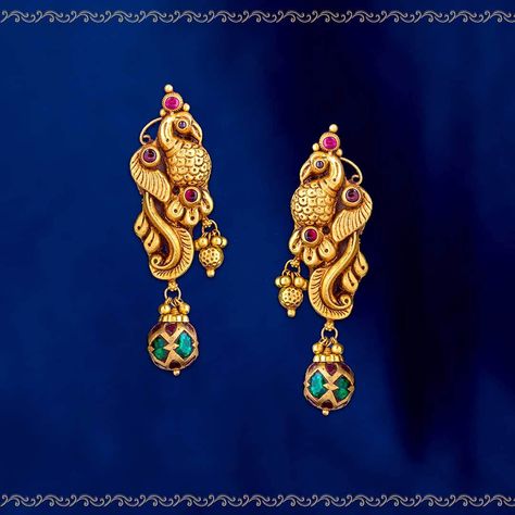 Gold Jwellary, Necklace Set Indian Bridal Jewelry, Gold Ideas, Emerald Stone Rings, Gold Jhumka Earrings, Choker Necklace Designs, Gold Earrings Models, Antique Jewellery Designs, Beautiful Gold Necklaces