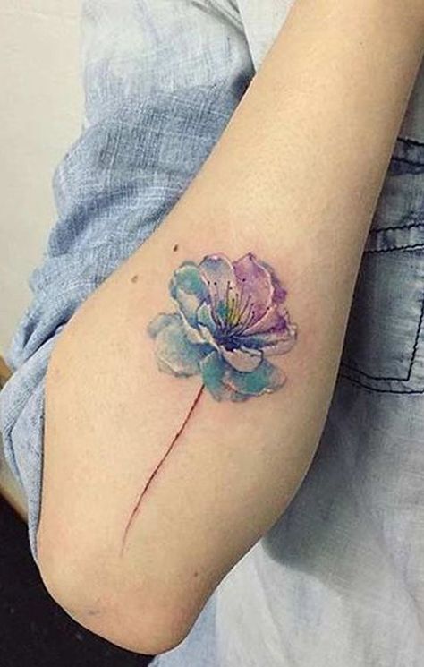 30 Delicate Flower Tattoo Ideas – MyBodiArt Stammestattoo Designs, Delicate Flower Tattoo, Poppy Tattoo, Tatuagem Masculina Pequena, Poppies Tattoo, Small Tattoos Simple, Lily Tattoo, Tattoo Desings, Sleeve Tattoos For Women