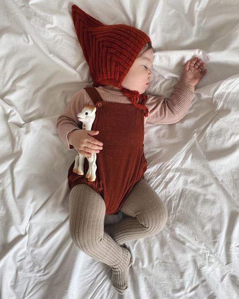 Winter Baby Clothes Newborn, Cottagecore Baby, Newborn Knit Hat, Baby Elf, Newborn Fashion, Nature Baby, Winter Baby Clothes, Forest Baby, Kids Wardrobe