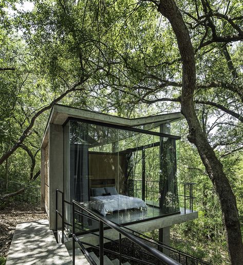 Tree House Designs, Forest House, Good House, Glass House, House In The Woods, In The Woods, Modern Architecture, Guest House, Tree House