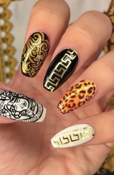 nails Versace nails Versace Versace Nails Designs, Expensive Nails, Versace Nails, Brand Nails, Posh Nails, Medusa Tattoo Design, Finger Paints, Sweet Nails, Designer Nails