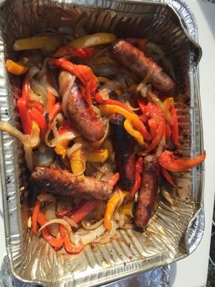 Brats With Peppers And Onions, Beer Brats Recipe, Grilled Bratwurst, Grilled Brats, Brats Recipes, Bratwurst Recipes, Sausage Peppers And Onions, Orange Pepper, Beer Brats