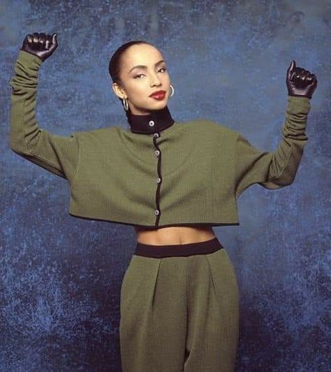 Sade Adu 90s, Sade Adu Outfits, Sade 80s, Sade 90s Style, Sade Husband, Sade Fashion, Sade 90s, Sade Outfits, Sade Style