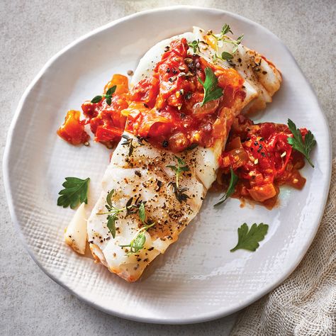 Slow-Cooker Cod with Tomato-Balsamic Jam Balsamic Jam, Tomato Balsamic, Fish Fillets, Tomato Relish, Pot Dinners, Cod Recipes, Healthy Fish, Cooking Light, Main Courses